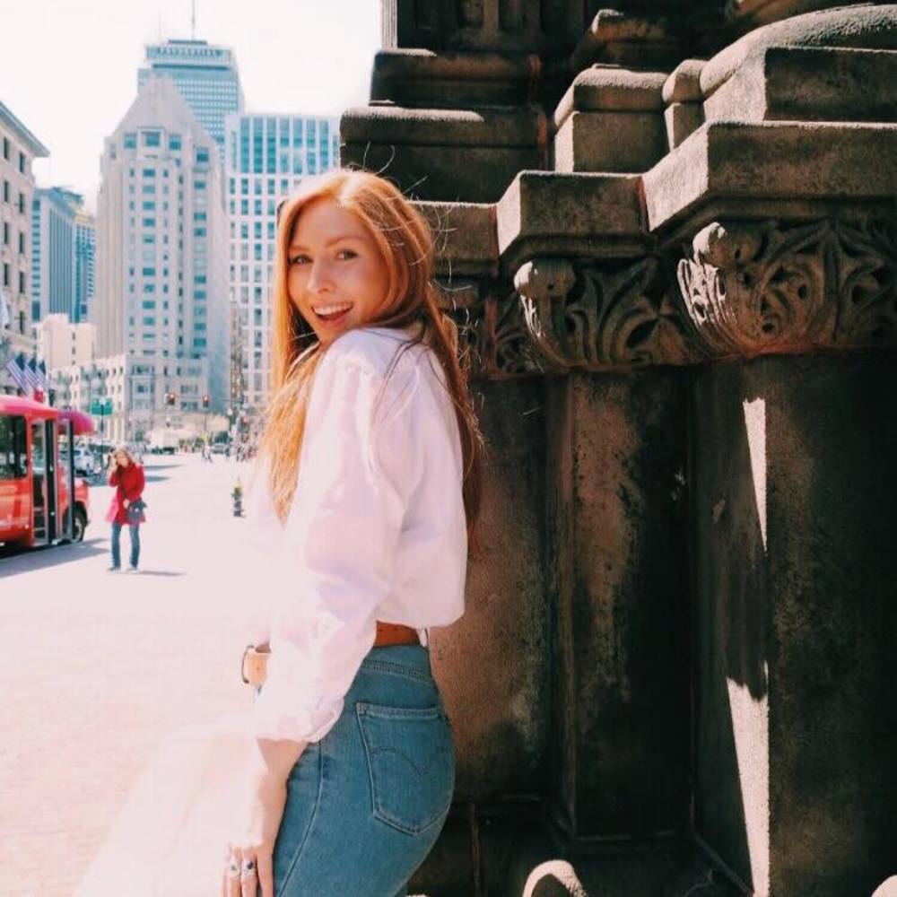 Meet your Posher, Nicole